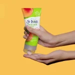 اسکراب لایه بردار زردآلو سنت ایوز ST Ives مدل فرش اسکین